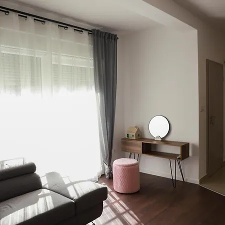 Ivano & Leo - Private Parking *