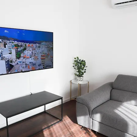 Ivano & Leo - Private Parking Lägenhet