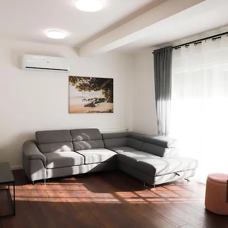 Lägenhet Ivano & Leo - Private Parking *