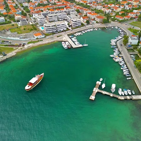 Ivano & Leo - Private Parking Lägenhet Zadar