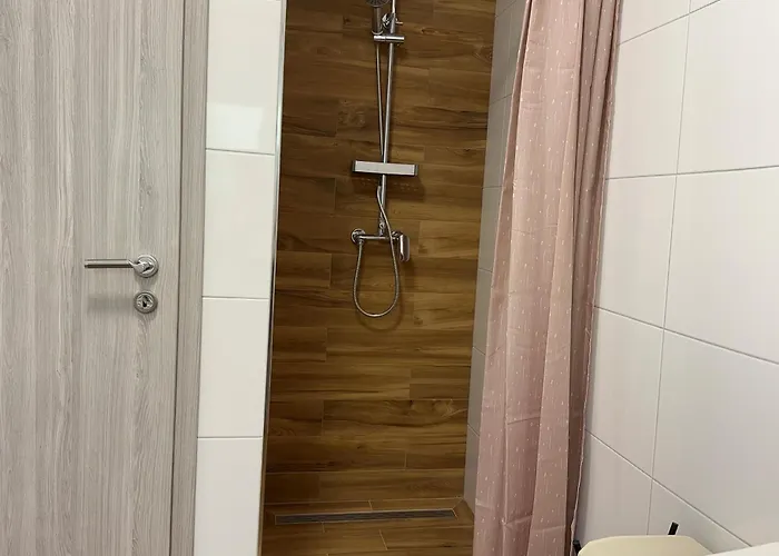 Ivano & Leo - Private Parking Апартаменты Задар