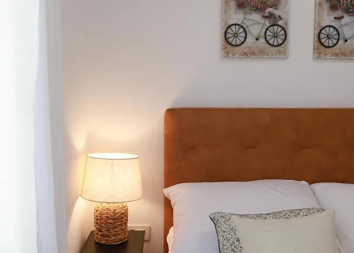 Ivano & Leo - Private Parking Апартаменты