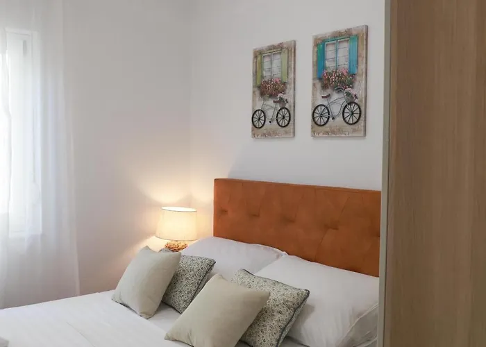 Ivano & Leo - Private Parking Апартаменты Задар