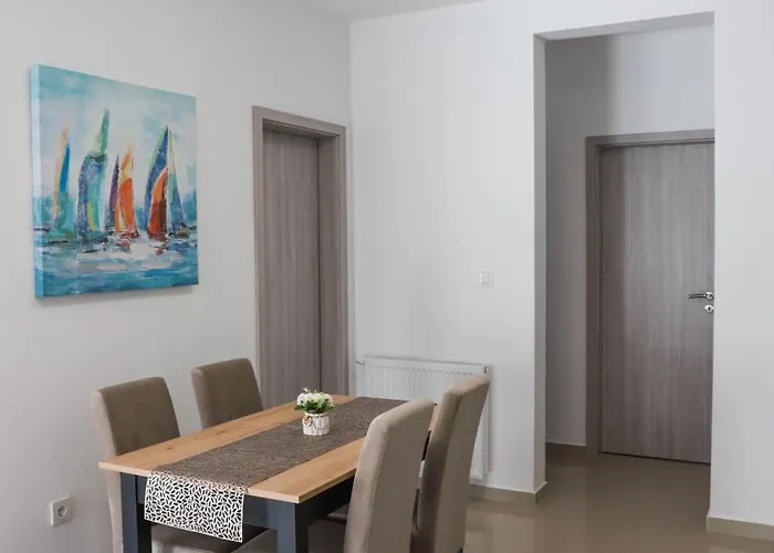 Ivano & Leo - Private Parking Апартаменты Задар