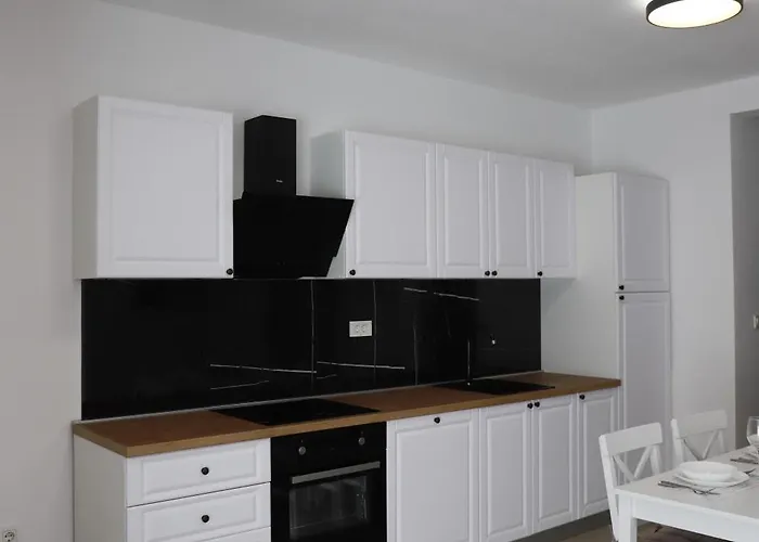 Апартаменты Ivano & Leo - Private Parking Задар