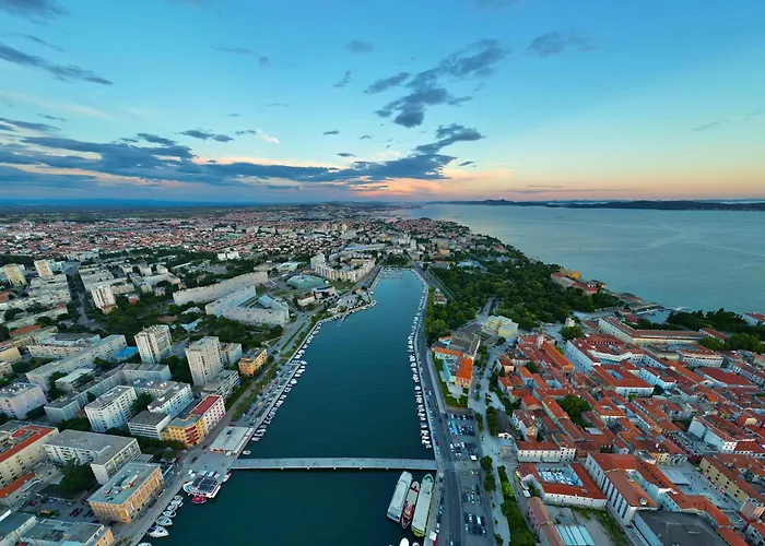 Ivano & Leo - Private Parking Апартаменты *